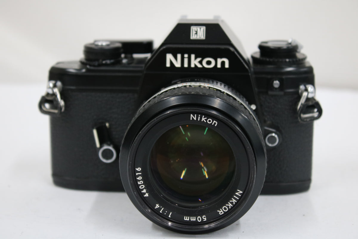 ニコン Nikon EM NIKKOR Ai 50mm F1.4 ボディレンズセット 2