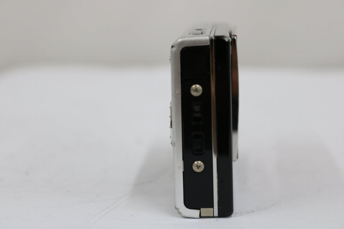 フジフィルム Fujifilm FINEPIX Z200 fd 5x レッド コンパクトデジタルカメラ 3