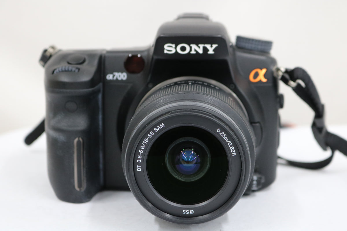 ソニー Sony α700 DT 18-55mm F3.5-5.6 SAM デジタル一眼 2