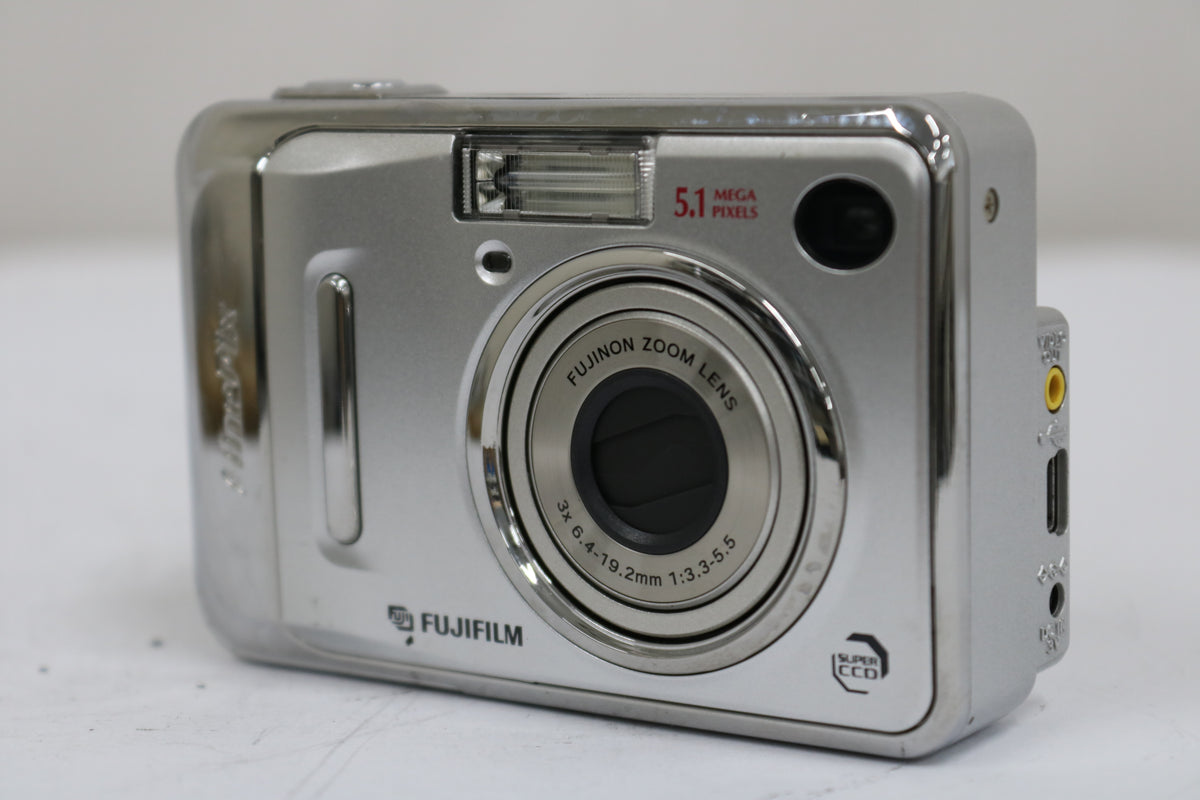 フジフィルム Fujifilm FINEPIX A500 3x コンパクトデジタルカメラ 1