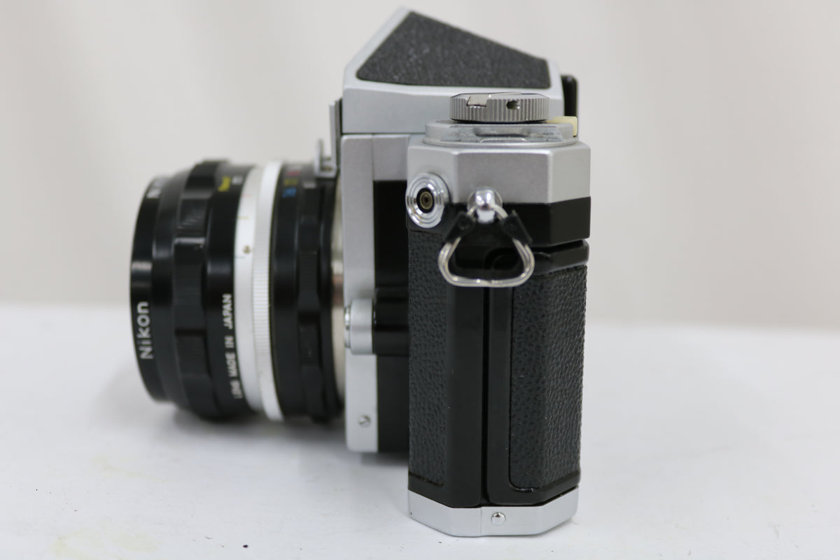 【前期型】 ニコン Nikon F アイレベル + Nikkor-H Auto 28mm F3.5 5