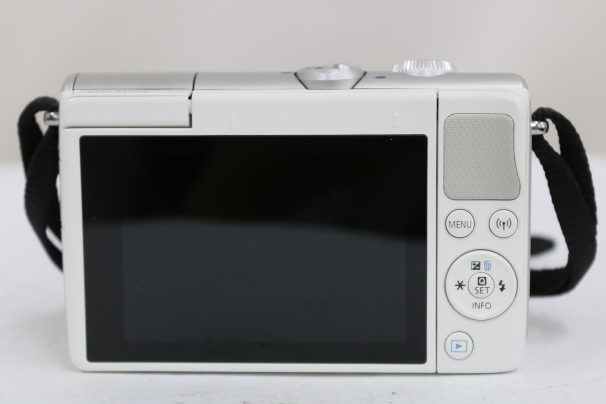 キャノン Canon EOS M100 ホワイト EF-M 15-45mm F3.5-6.3 IS STM ミラーレス一眼 4