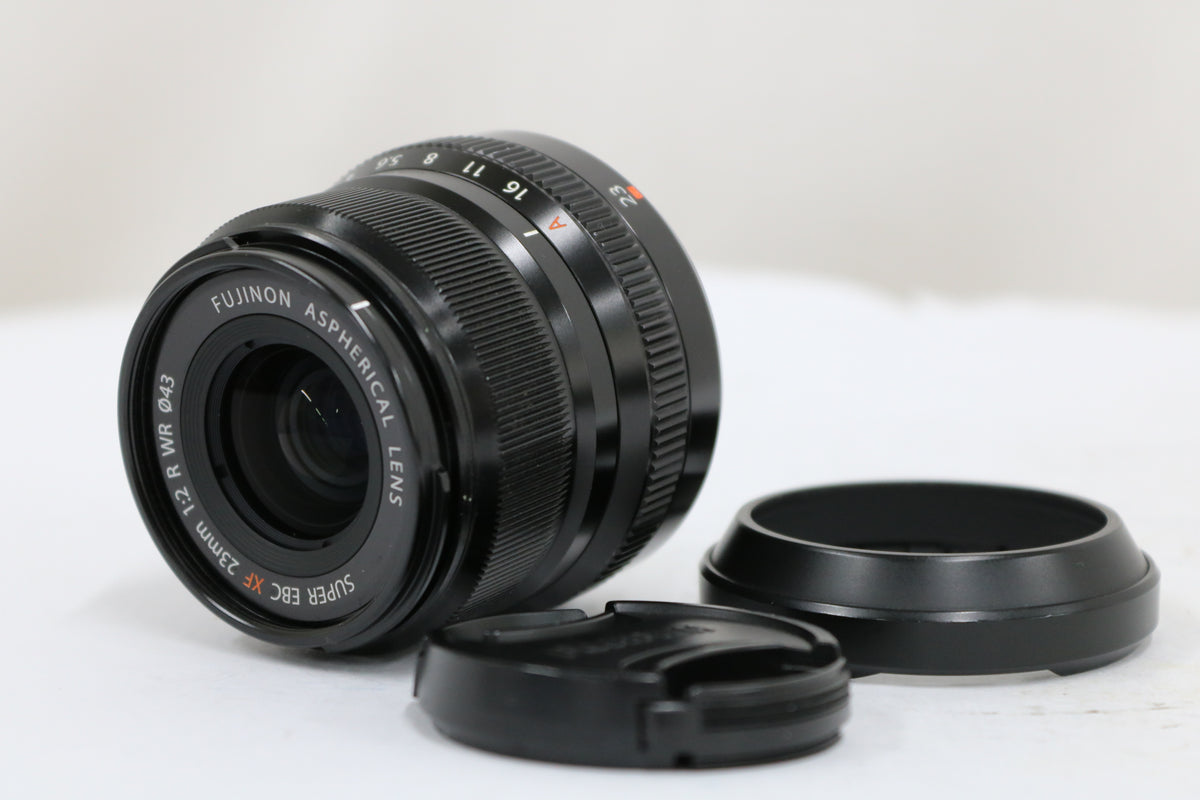 フジフィルム Fujifilm FUJINON ASPHERICAL SUPER EBC XF 23mm F2 R WR レンズ 1