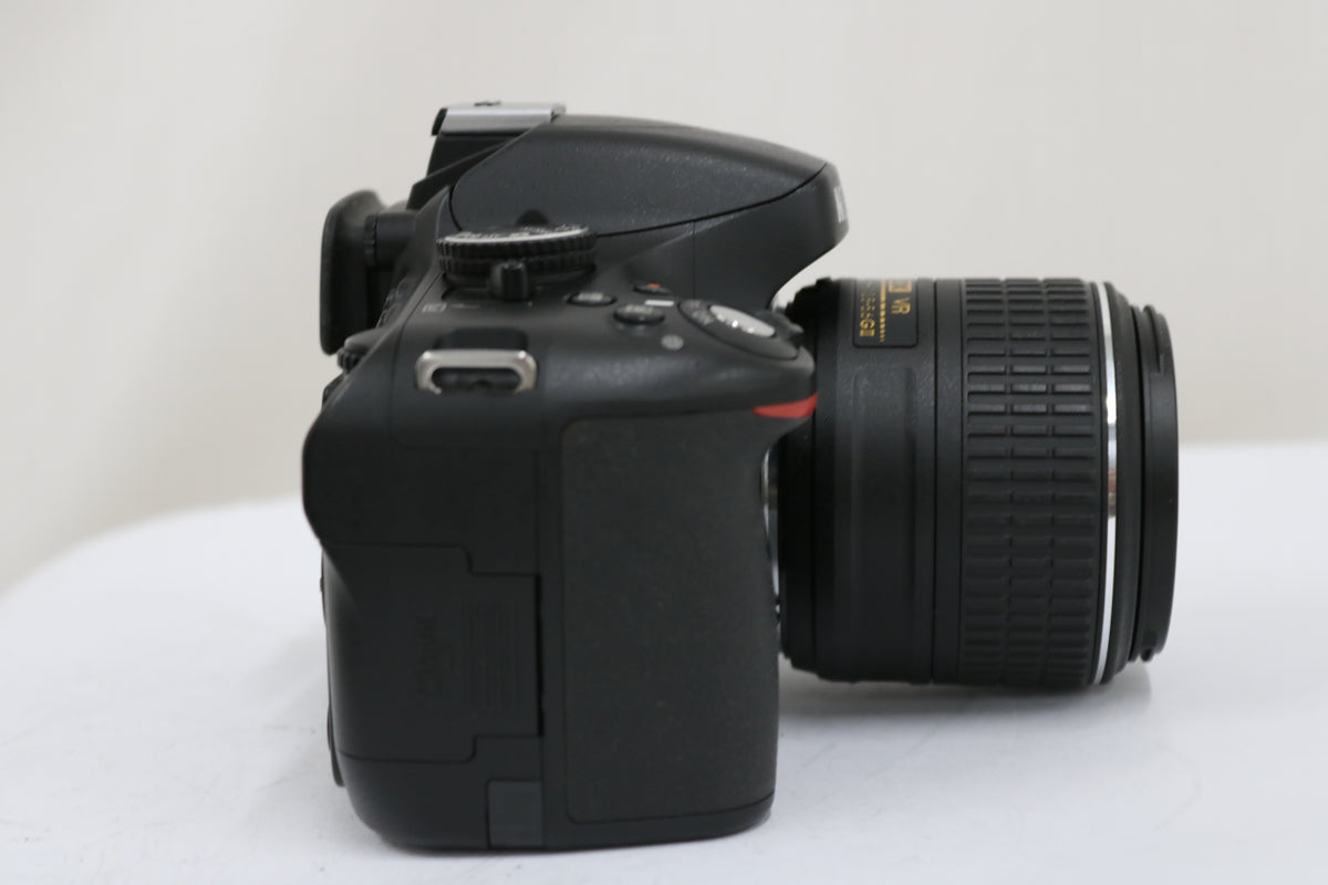 【シャッター12269回】ニコン Nikon D5100 DX VR AF-S NIKKOR 18-55mm F3.5-5.6G II デジタル一眼 3