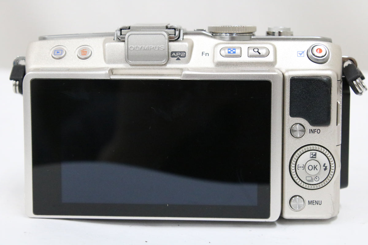【シャッター3809回】オリンパス Olympus PEN Lite E-PL5 M.ZUIKO DIGITAL 14-42mm ミラーレス一眼 4