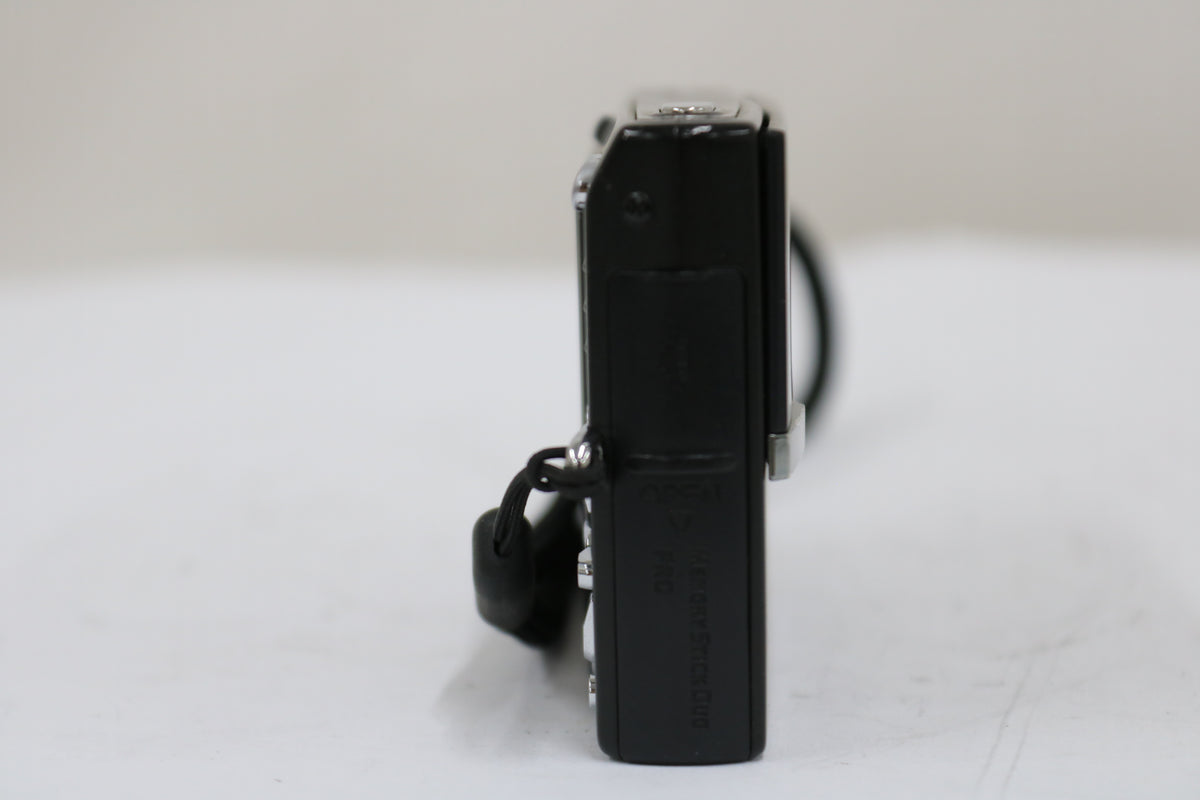 ソニー Sony Cyber-shot DSC-T9 3x ブラック バッテリー チャージャー付き コンパクトデジタルカメラ 3