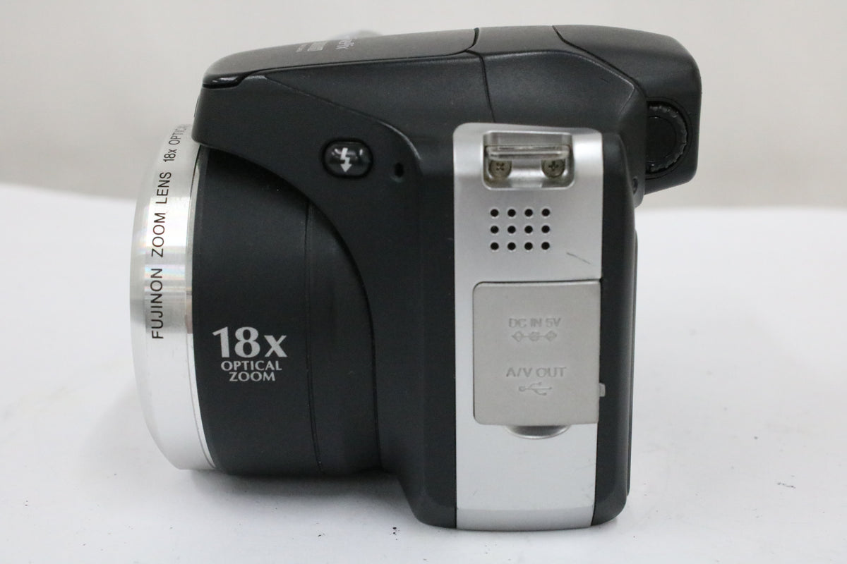 【便利な単三電池で使用可】フジフィルム Fujifilm Finepix S8000fd 18x ブラック コンパクトデジタルカメラ 5