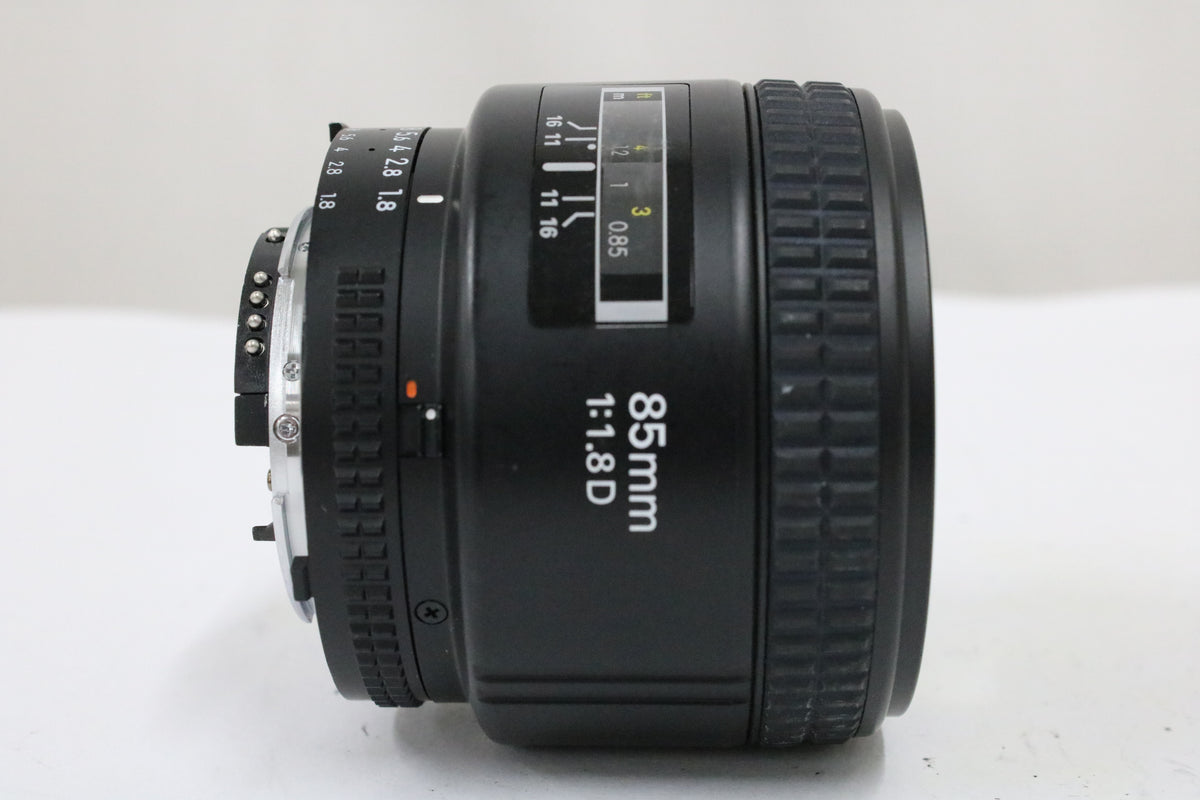 ニコン Nikon AF NIKKOR 85mm F1.8 D レンズ 3