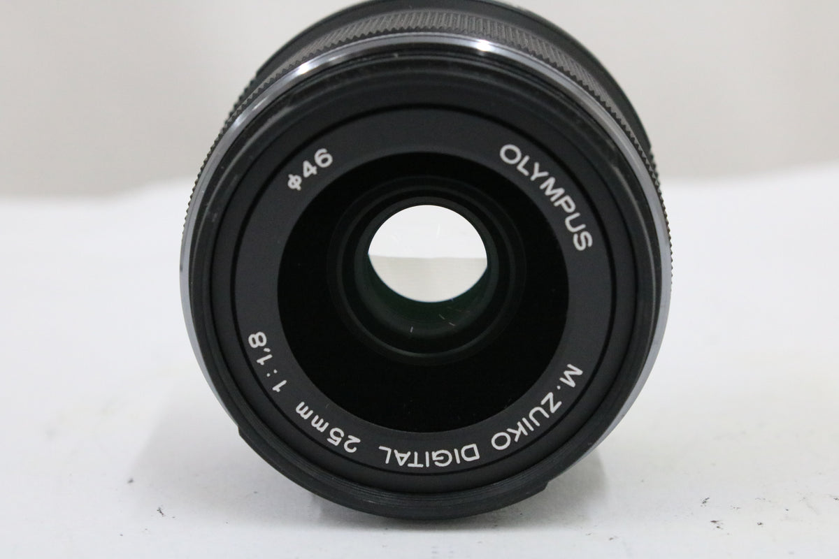 オリンパス Olympus M.ZUIKO DIGITAL 25mm F1.8 マイクロフォーサーズマウント レンズ 2