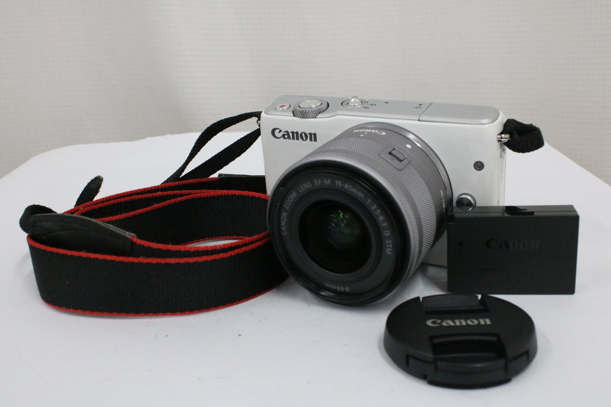 キャノン Canon EOS M10 ホワイト EF-M 15-45mm F3.5-6.3 IS STM ミラーレス一眼 1