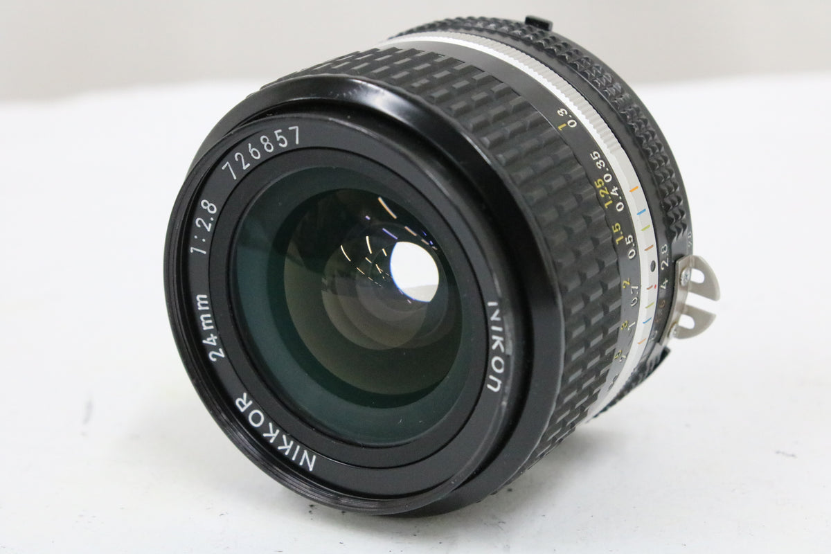 ニコン Nikon NIKKOR Ai-s 24mm F2.8 レンズ 1