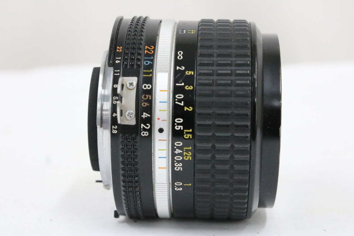 ニコン Nikon NIKKOR Ai-s 24mm F2.8 レンズ 3