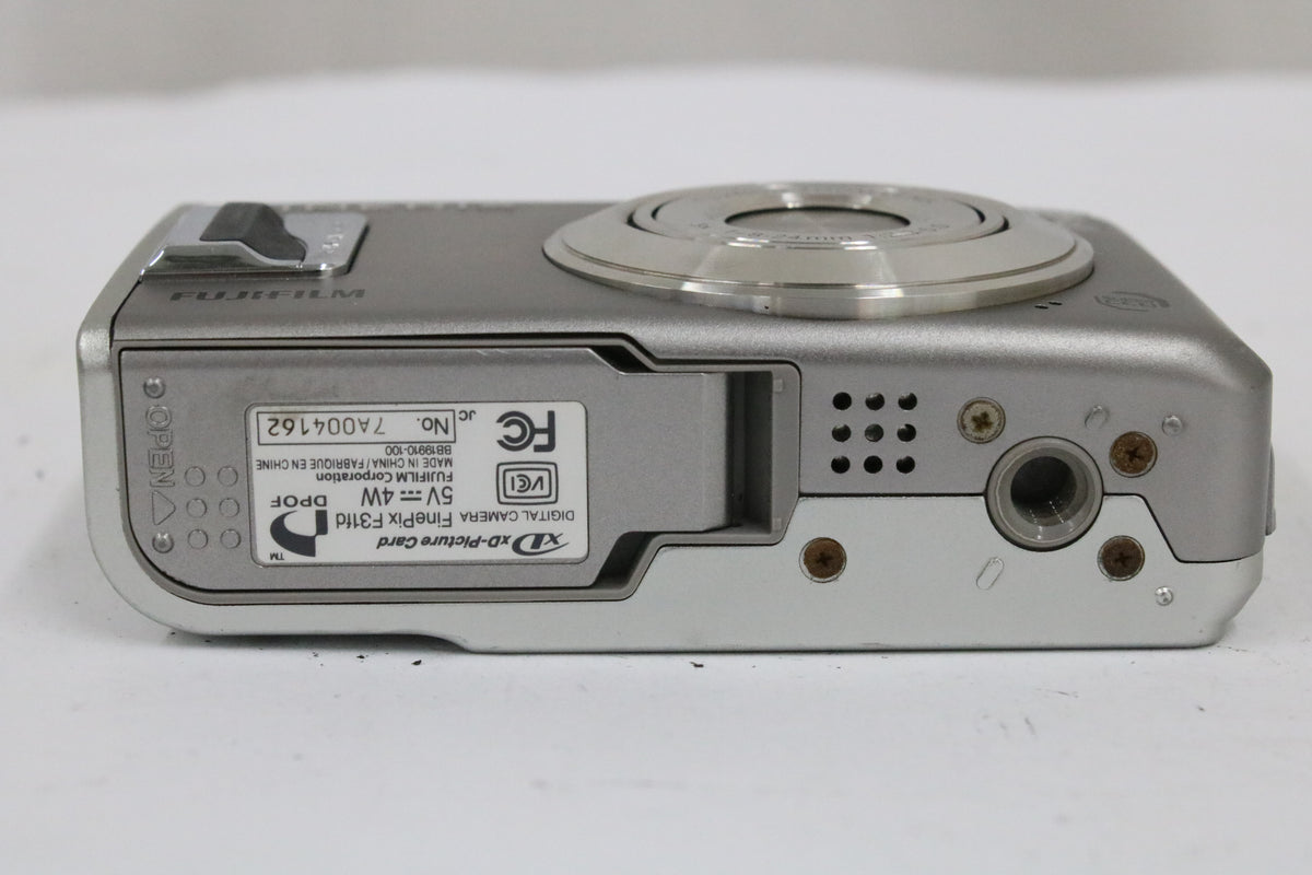 フジフィルム Fujifilm Finepix F31fd 3x コンパクトデジタルカメラ 7