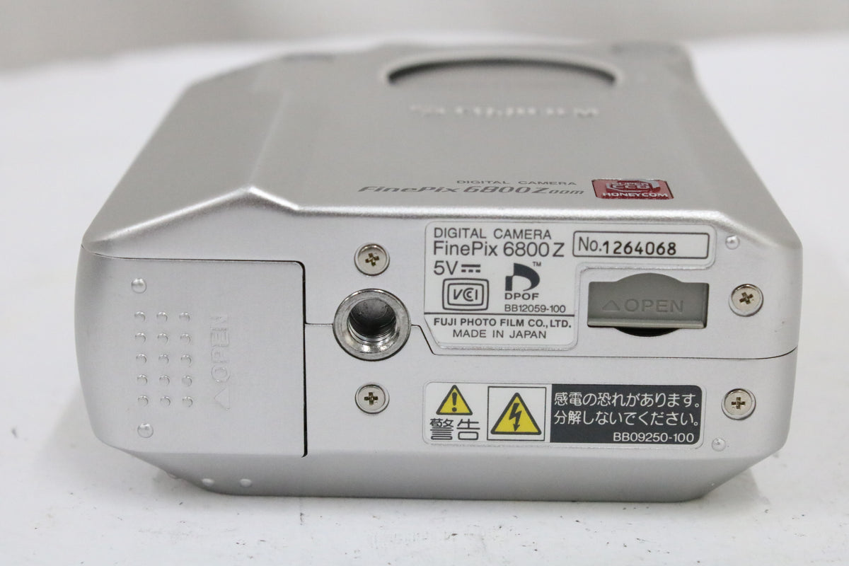 フジフィルム Fujifilm Finepix 6800Z 3x バッテリー付き コンパクトデジタルカメラ 7