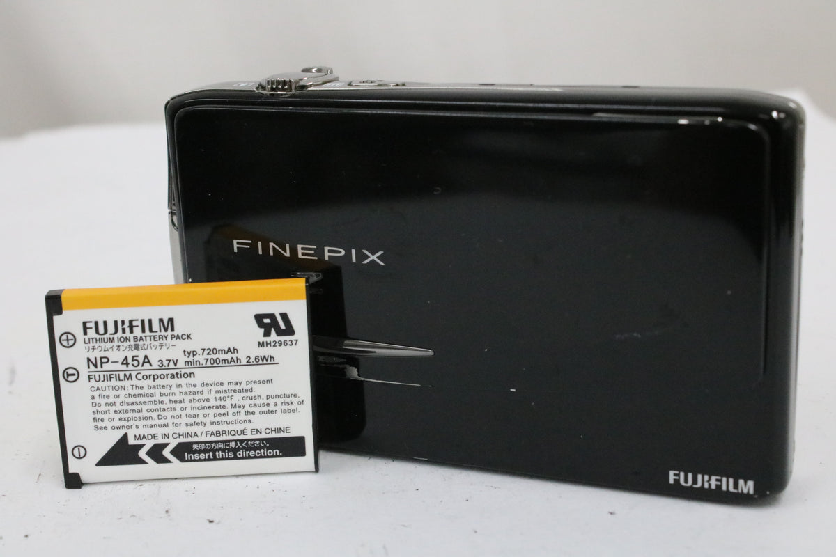 フジフィルム Fujifilm FINEPIX Z950EXR 5x ブラック バッテリー付き コンパクトデジタルカメラ 1