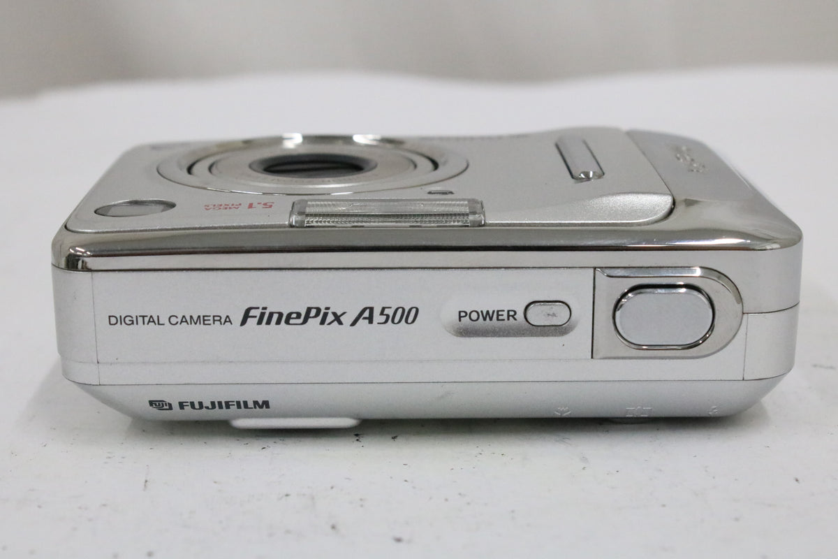 【便利な単三電池で使用可】フジフィルム Fujifilm Finepix A500 3x コンパクトデジタルカメラ 6