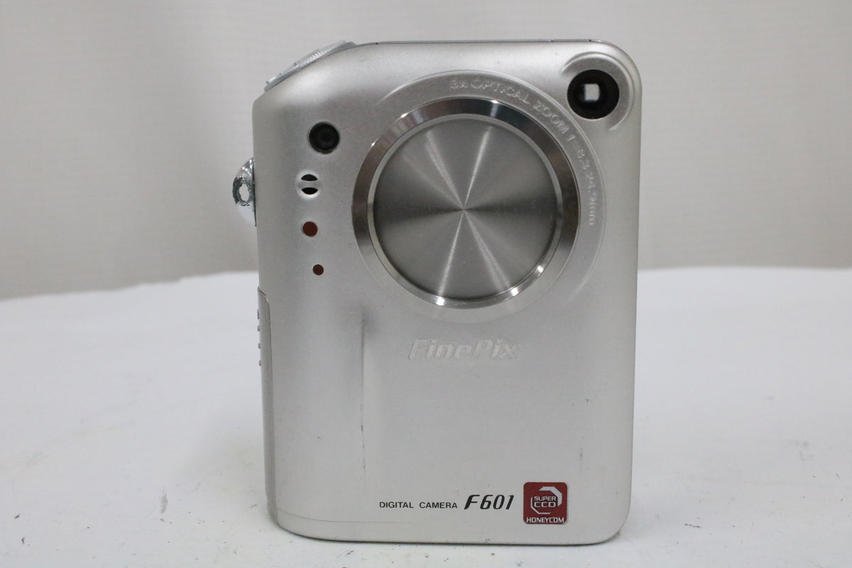 フジフィルム Fujifilm Finepix F601 3x バッテリー付き コンパクトデジタルカメラ 2