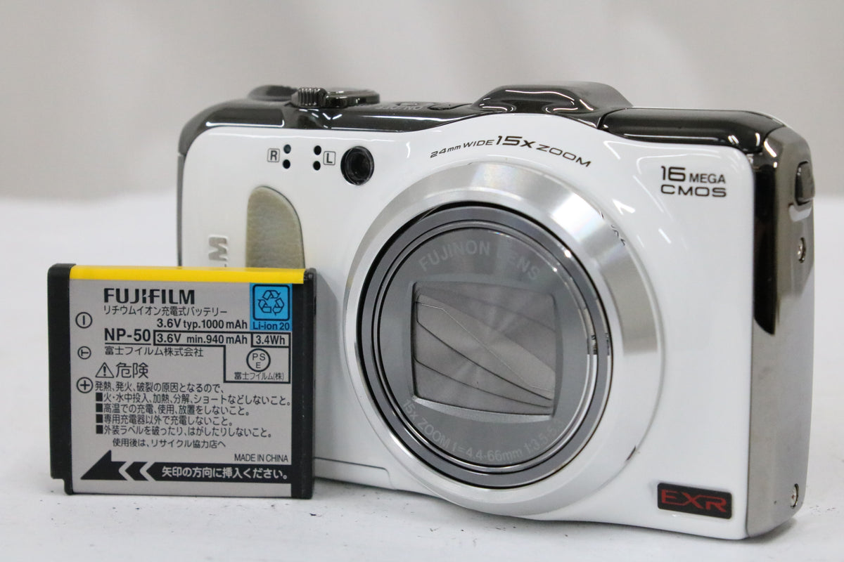 フジフィルム Fujifilm FINEPIX F600EXR 15x ホワイト バッテリー付き コンパクトデジタルカメラ 1
