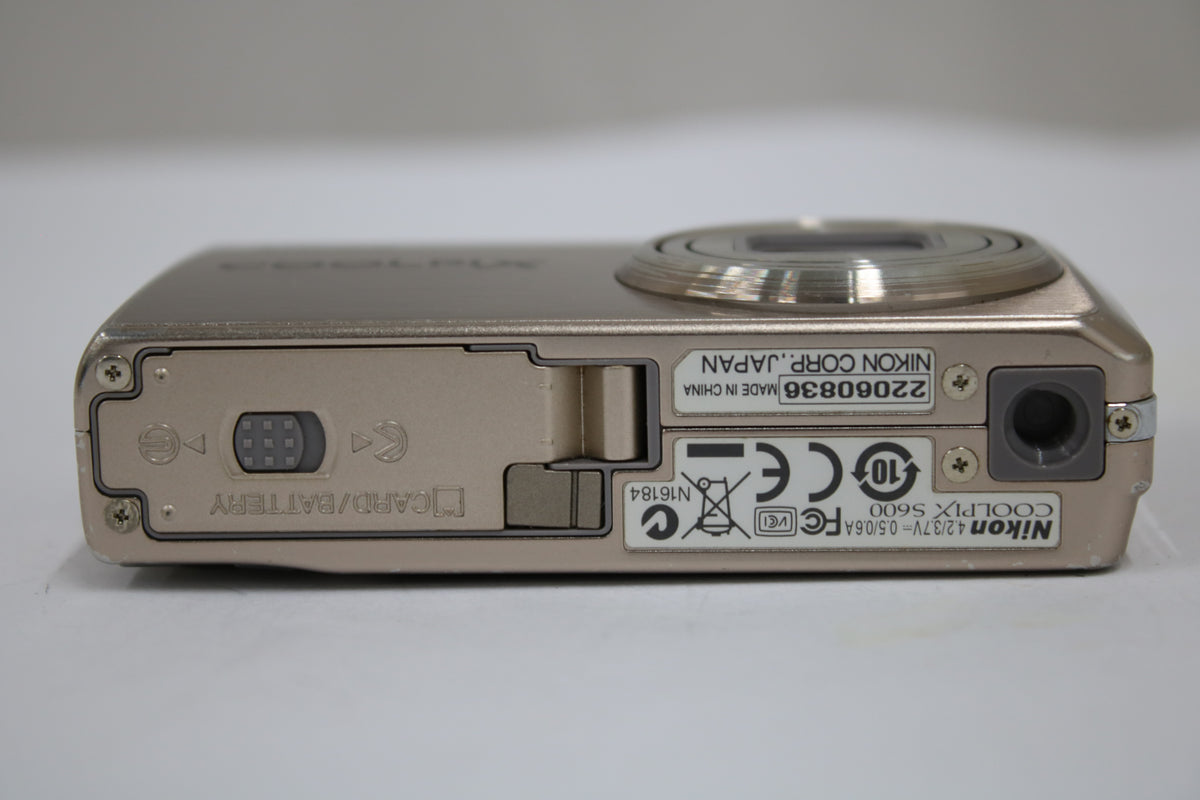 ニコン Nikon COOLPIX S600 4x バッテリー付き コンパクトデジタルカメラ 7