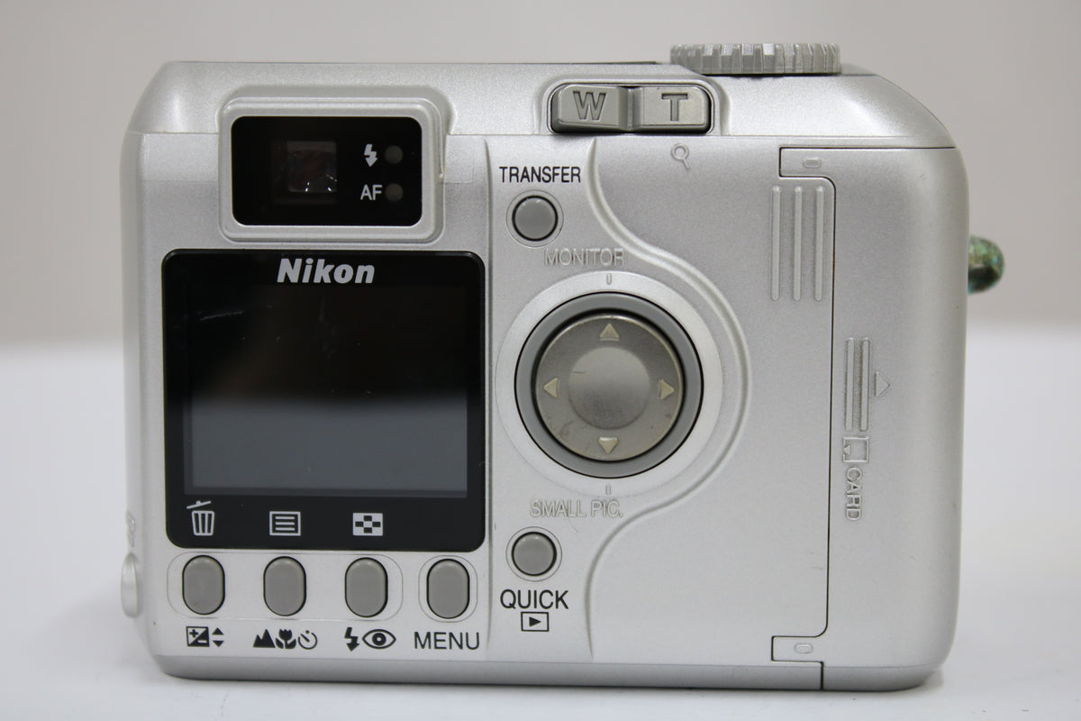 ニコン Nikon COOLPIX 885 コンパクトデジタルカメラ 4