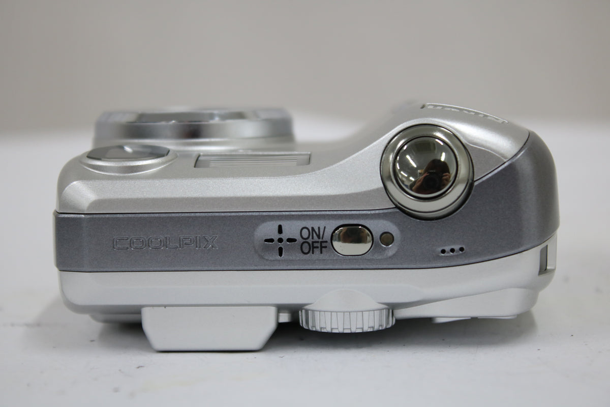 【便利な単三電池で使用可】ニコン Nikon COOLPIX 4100 コンパクトデジタルカメラ 6