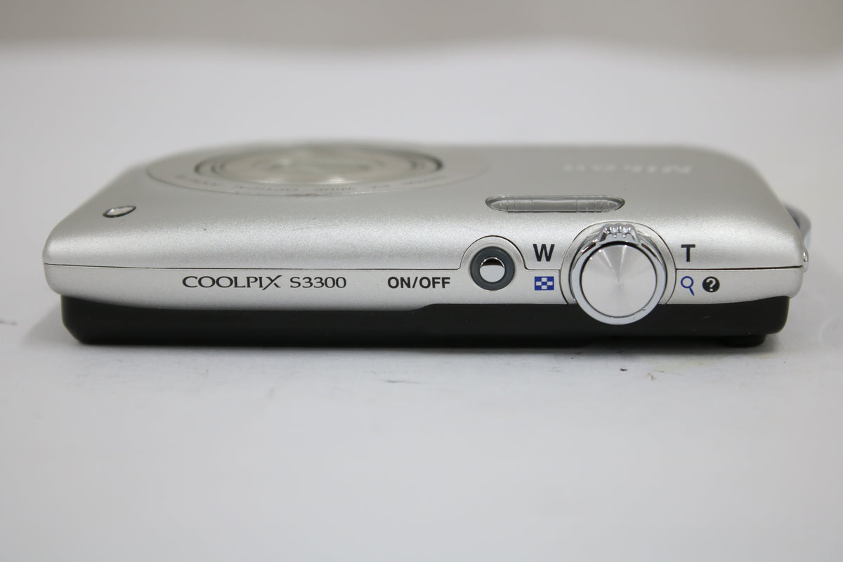 ニコン Nikon COOLPIX S3300 6x バッテリー付き コンパクトデジタルカメラ 6