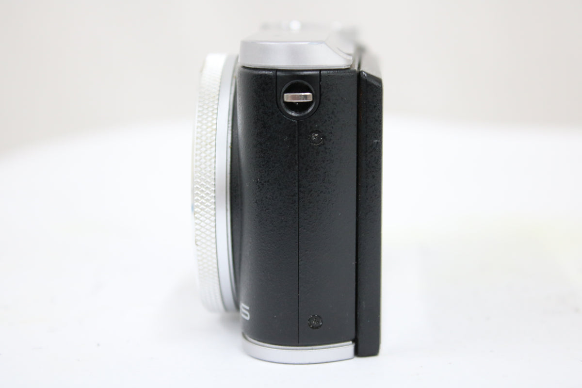 カシオ Casio EXILIM EX-ZR4000 5x ブラック バッテリー付き コンパクトデジタルカメラ 5