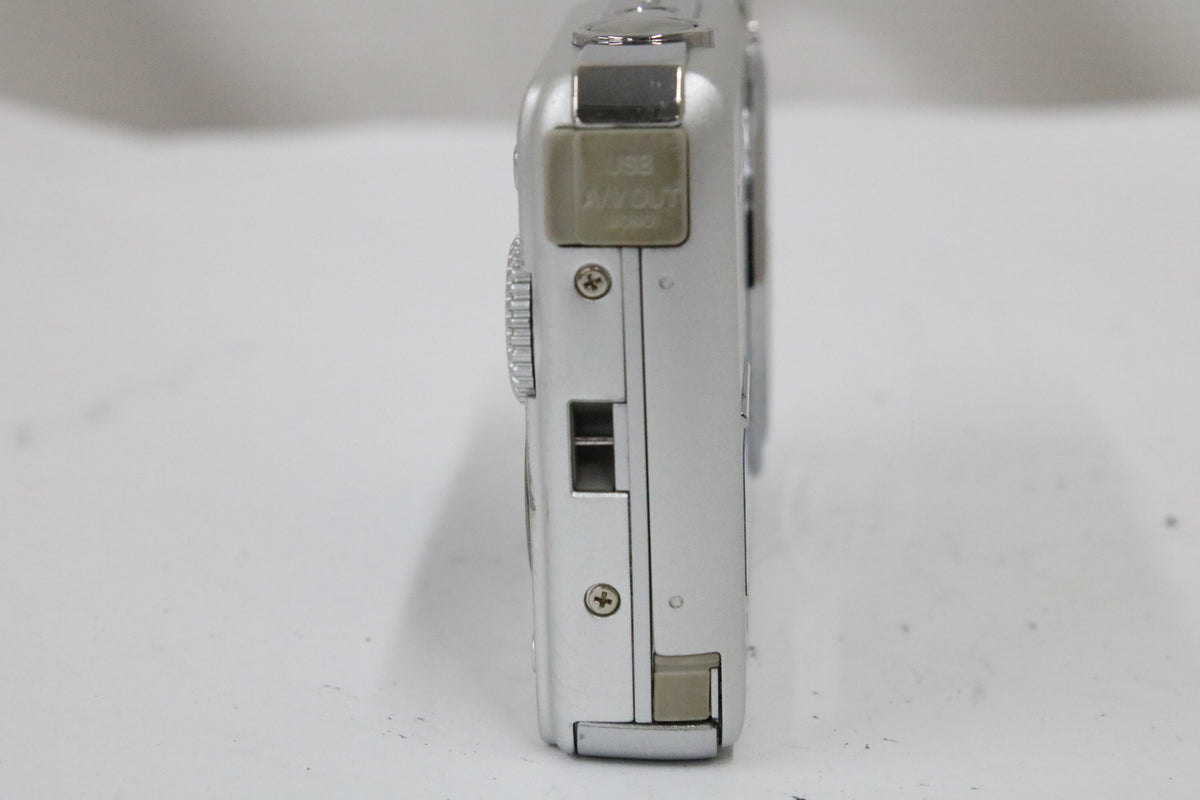 オリンパス Olympus FE-190 3x バッテリー付き コンパクトデジタルカメラ 3