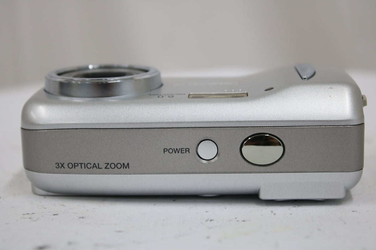 【便利な単三電池で使用可】オリンパス Olympus FE-120 3x コンパクトデジタルカメラ 6