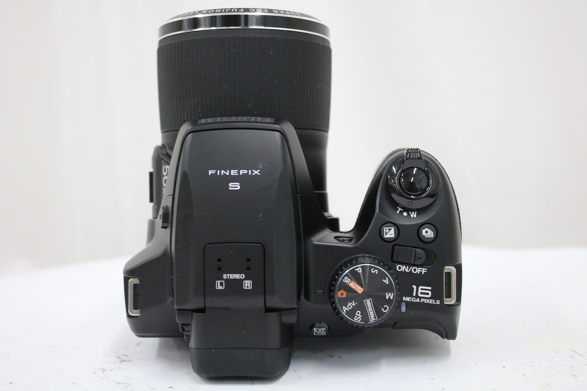 【便利な単三電池で使用可】フジフィルム Fujifilm FINEPIX S9200 50x ブラック コンパクトデジタルカメラ 6