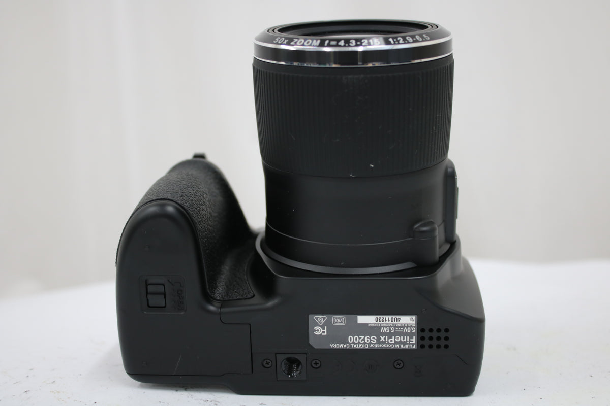 【便利な単三電池で使用可】フジフィルム Fujifilm FINEPIX S9200 50x ブラック コンパクトデジタルカメラ 7