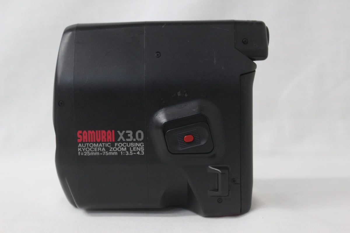 京セラ Kyocera SamruaiX3.0 コンパクトカメラ 5