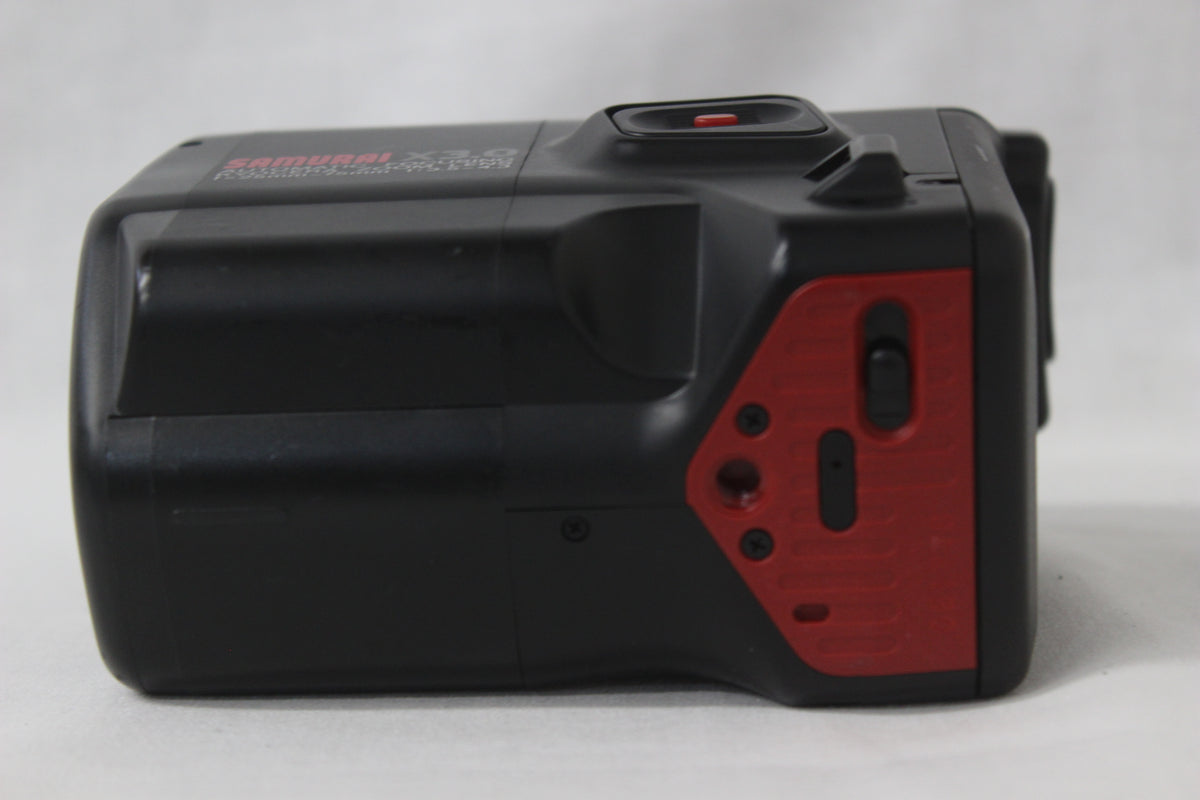 京セラ Kyocera SamruaiX3.0 コンパクトカメラ 7