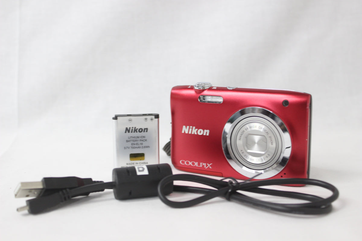 ニコン Nikon COOLPIX A100 5x レッド バッテリー付き コンパクトデジタルカメラ 1