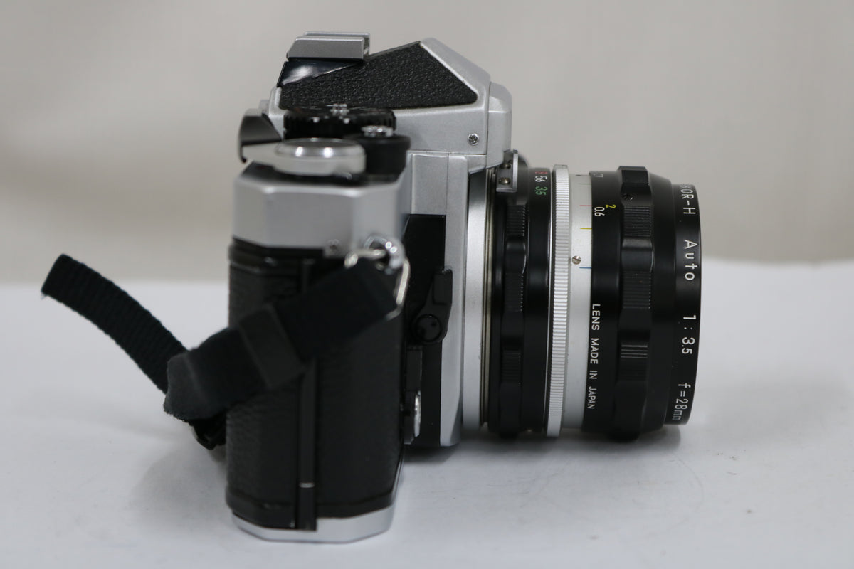 ニコン Nikon FE NIKKOR-H Auto 28mm F3.5 ボディレンズセット 3