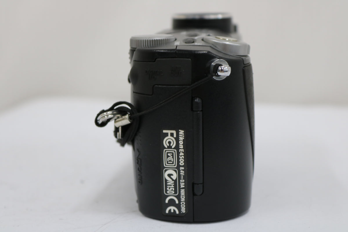 ニコン Nikon COOLPIX 4500 4x ブラック コンパクトデジタルカメラ 3