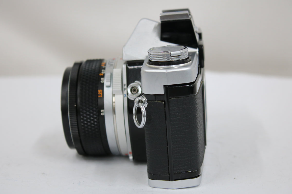 オリンパス Olympus OM-2 G.ZUIKO AUTO-W 28mm F3.5 ボディレンズセット 3
