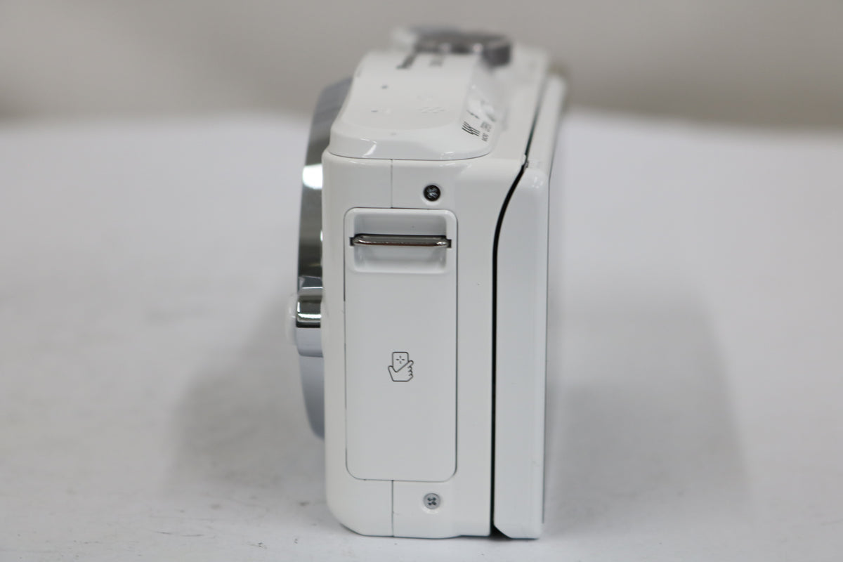 【シャッター45回】パナソニック Panasonic Lumix GF6 ホワイト ミラーレス一眼 3