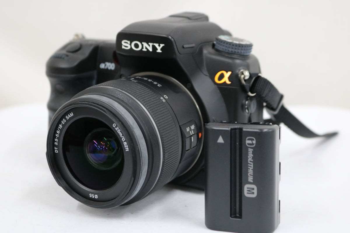 ソニー Sony α700 DT 18-55mm F3.5-5.6 SAM デジタル一眼 1