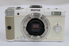 【シャッター3255回】ペンタックス Pentax Q ホワイト ミラーレス一眼 2