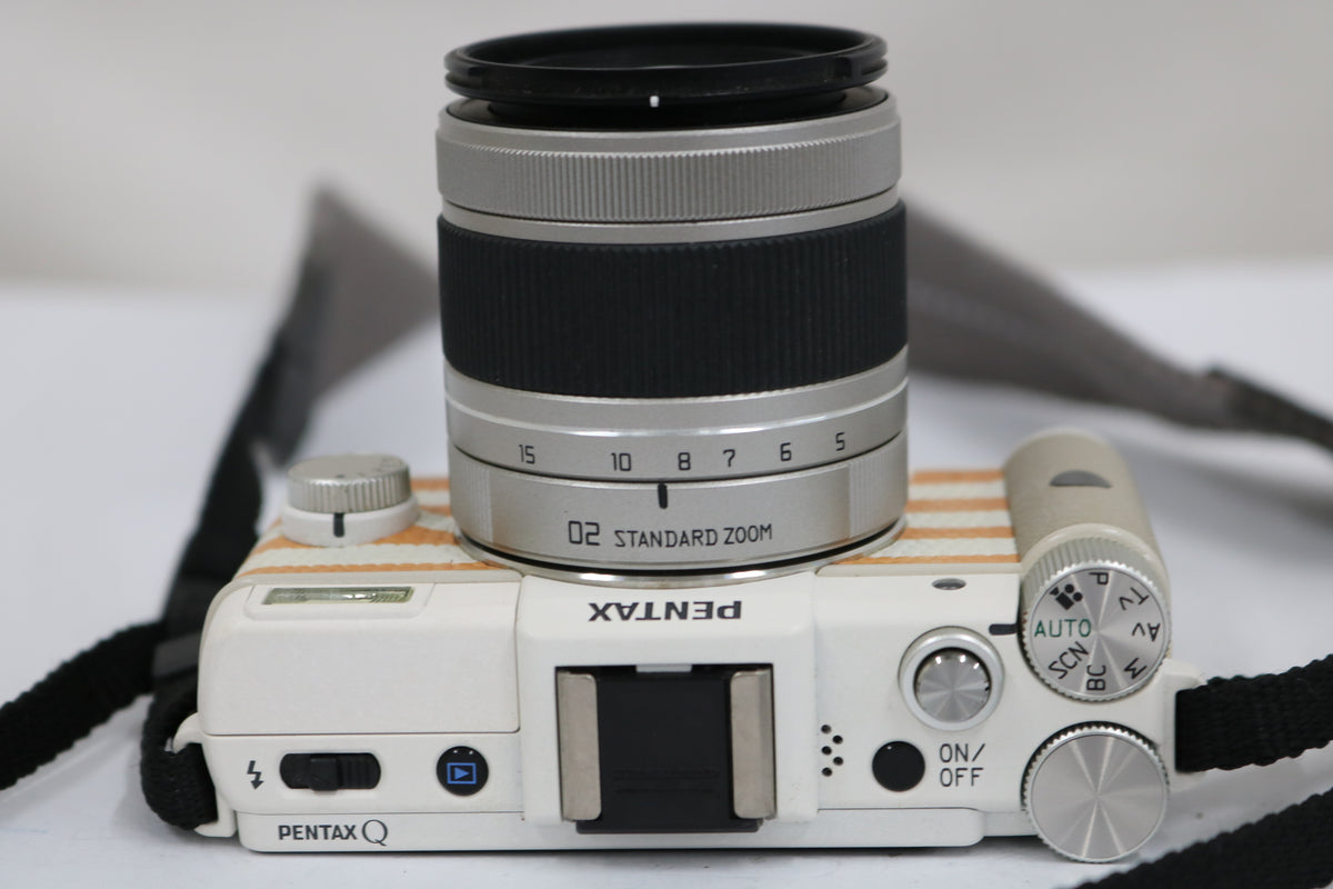 【シャッター910回】ペンタックス Pentax Q オレンジ 5-15mm F2.8-4.5 ミラーレス一眼 6