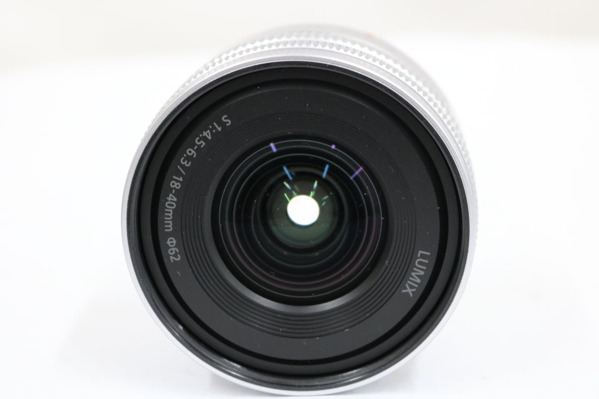 Lumix ルミックス 18-40mm F4.5-6.3 レンズ 2