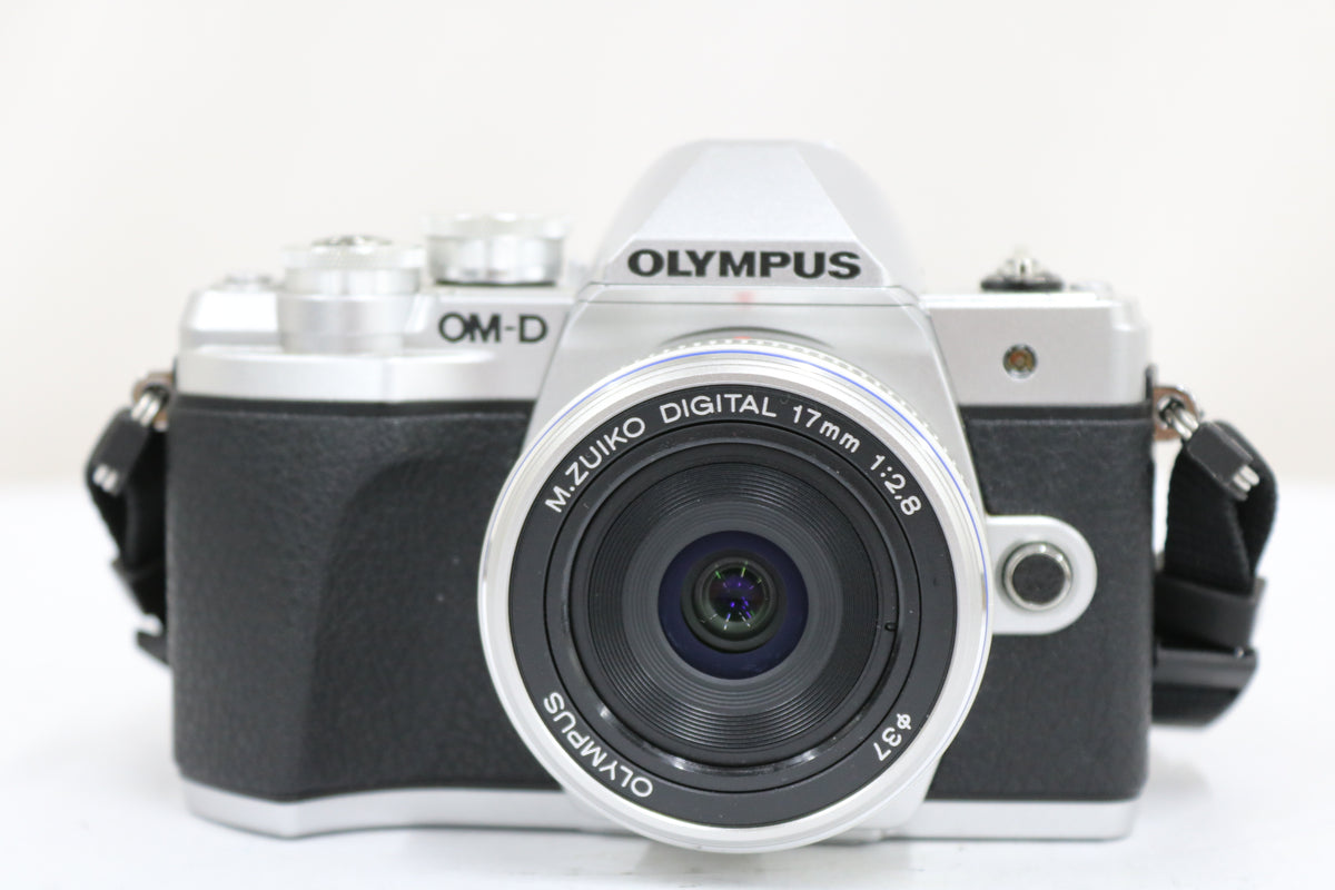 【シャッター11159回】オリンパス Olympus OM-D M.ZUIKO DIGITAL 17mm F2.8 ミラーレス一眼 2