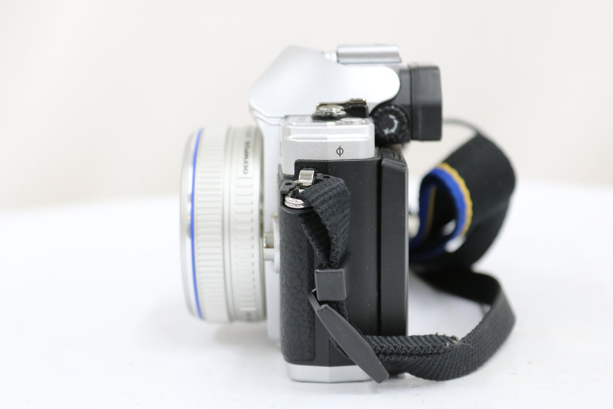 【シャッター11159回】オリンパス Olympus OM-D M.ZUIKO DIGITAL 17mm F2.8 ミラーレス一眼 5