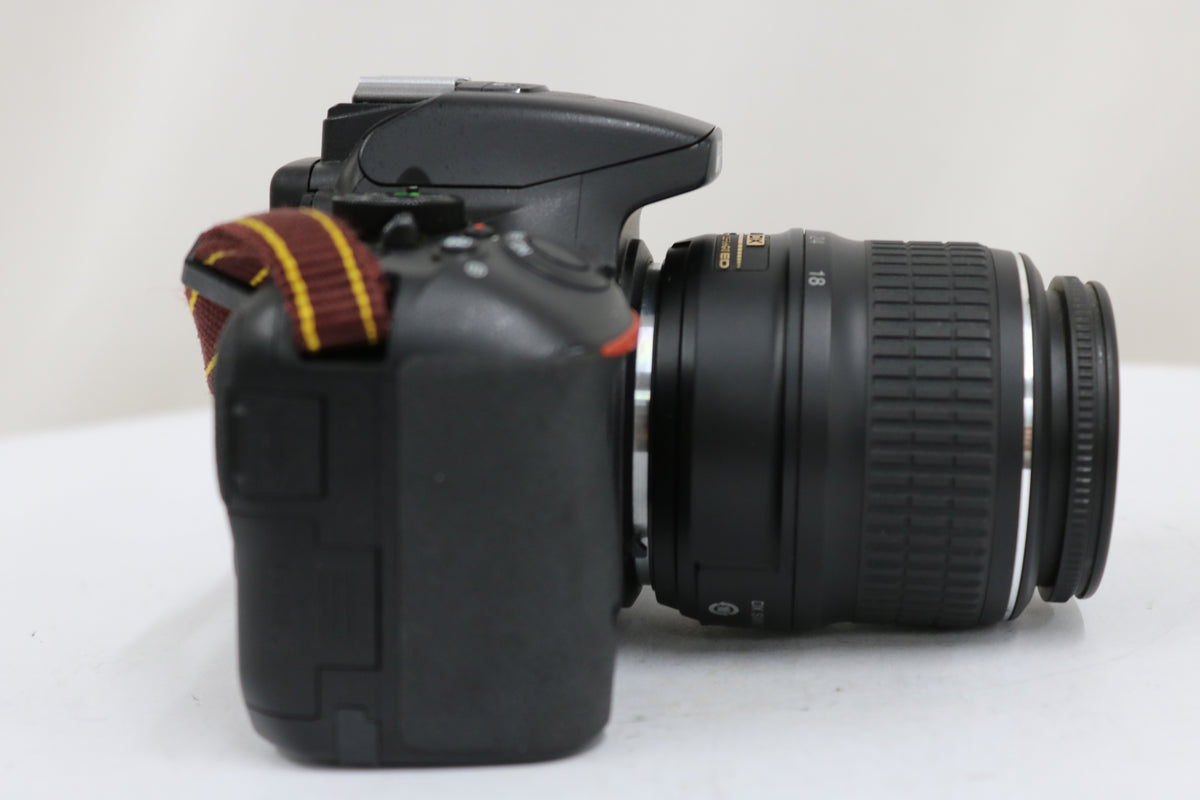 【シャッター10174回】ニコン Nikon D5500 DX AF-S NIKKOR 18-55mm 55-300mm デジタル一眼 3