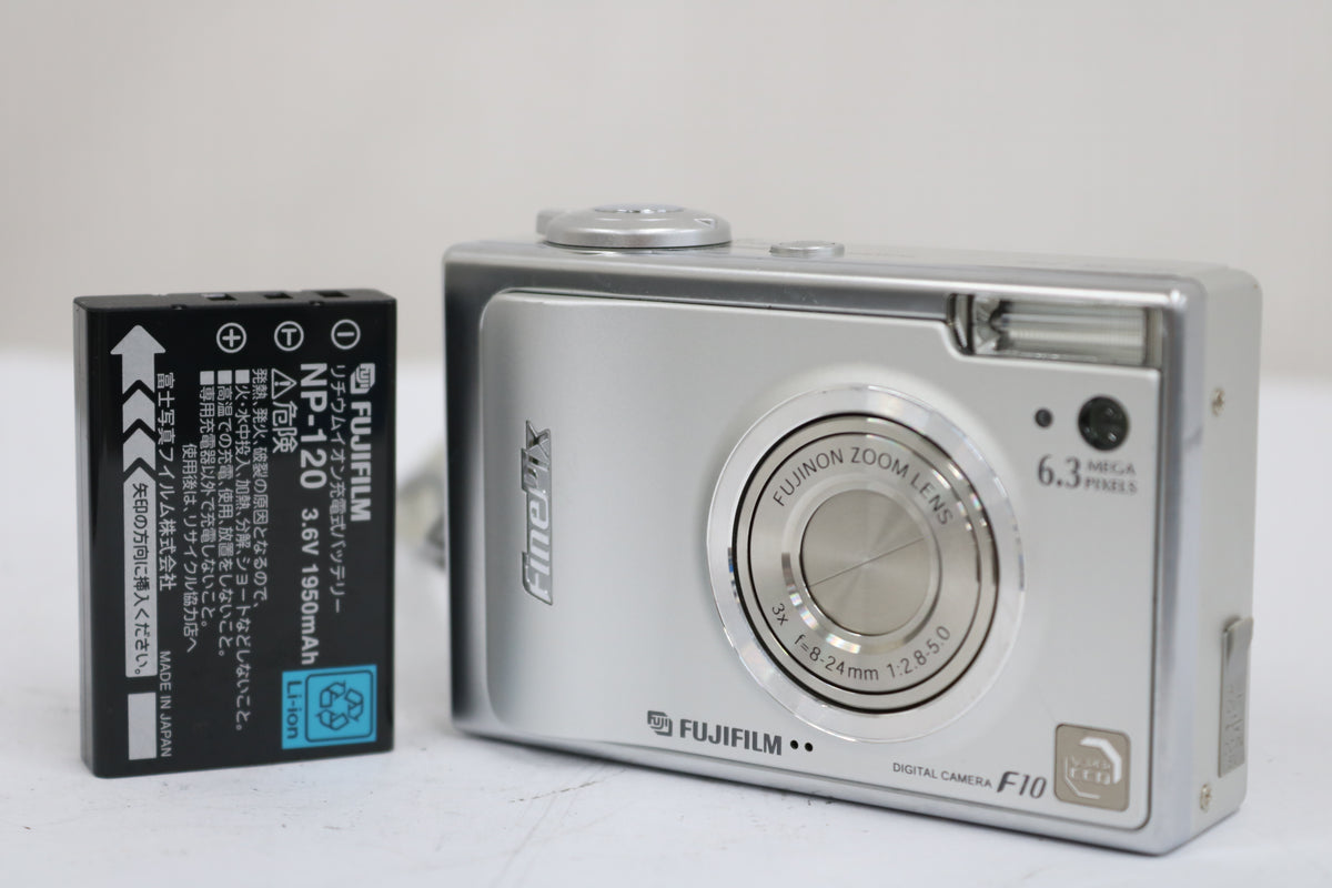 フジフィルム Fujifilm FINEPIX F10 3x バッテリー付き コンパクトデジタルカメラ 1