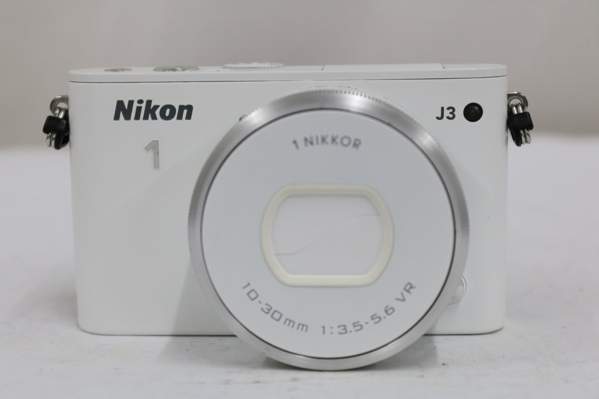 【シャッター1136回】 ニコン Nikon 1 J3 + 1 Nikkor 10-30mm F3.5-5.6 VR 2