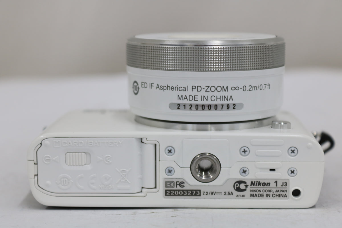 【シャッター1136回】 ニコン Nikon 1 J3 + 1 Nikkor 10-30mm F3.5-5.6 VR 7