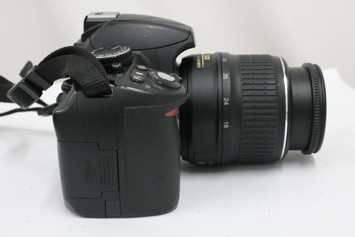 【シャッター9136回】ニコン Nikon D3100 DX AF-S NIKKOR 18-55mm F3.5-5.6G II ED デジタル一眼 3