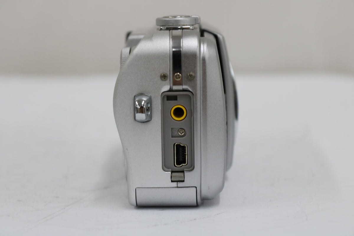 オリンパス Olympus CAMEDIA X-1 3x バッテリー付き コンパクトデジタルカメラ 3